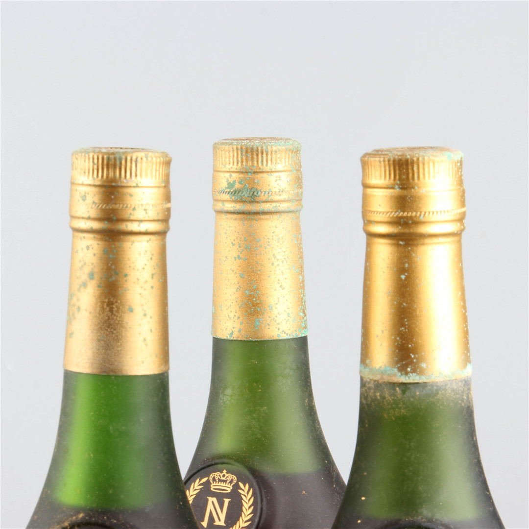 26.80年代卡慕金花拿破仑干邑40度700ml*3瓶老洋酒拍卖