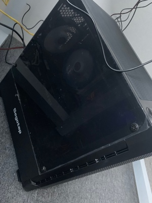 入手武极的电脑靠谱吗?请问大概多少钱?揭密靠谱吗