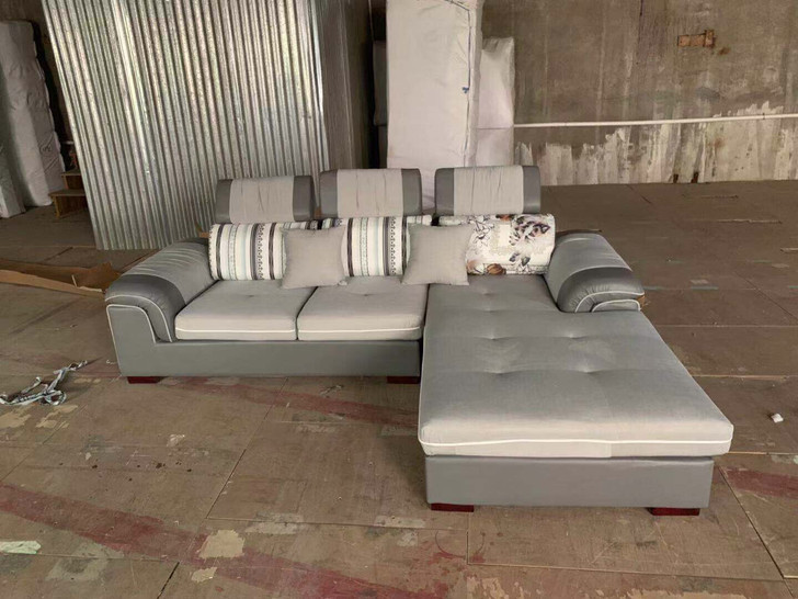 全新沙发，2.6-1.8米，浅灰色