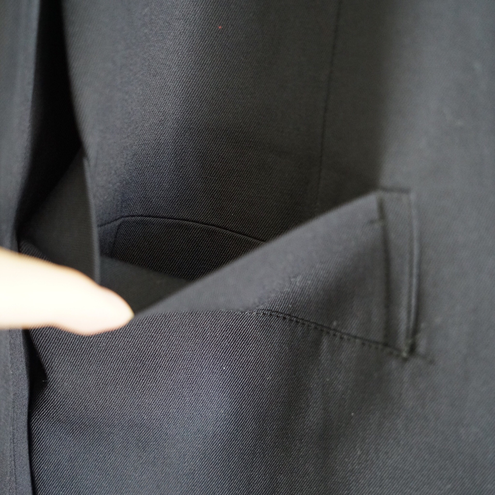 Yohji Yamamoto 94SS Slanted Hidden-Button Suit — label