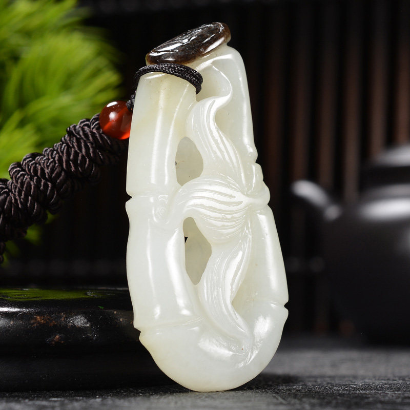 【羊脂玉 节节高升】纯手工雕刻细润挂件和田玉吊坠 23.6112克c