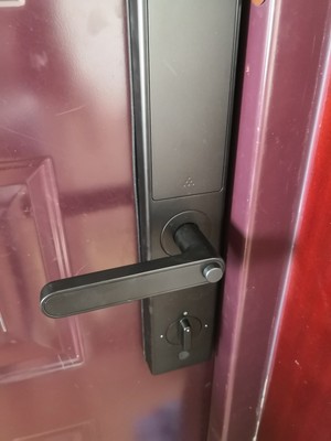 解说评测对比:德施曼小嘀智能指纹锁V5P怎么样,好不好用?