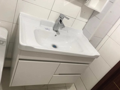 客观评价:奥卫冠实木欧式浴室柜怎么样?真没有差评?