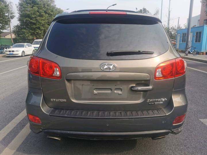 胜达27l自动v6七座天窗网络拍卖公告