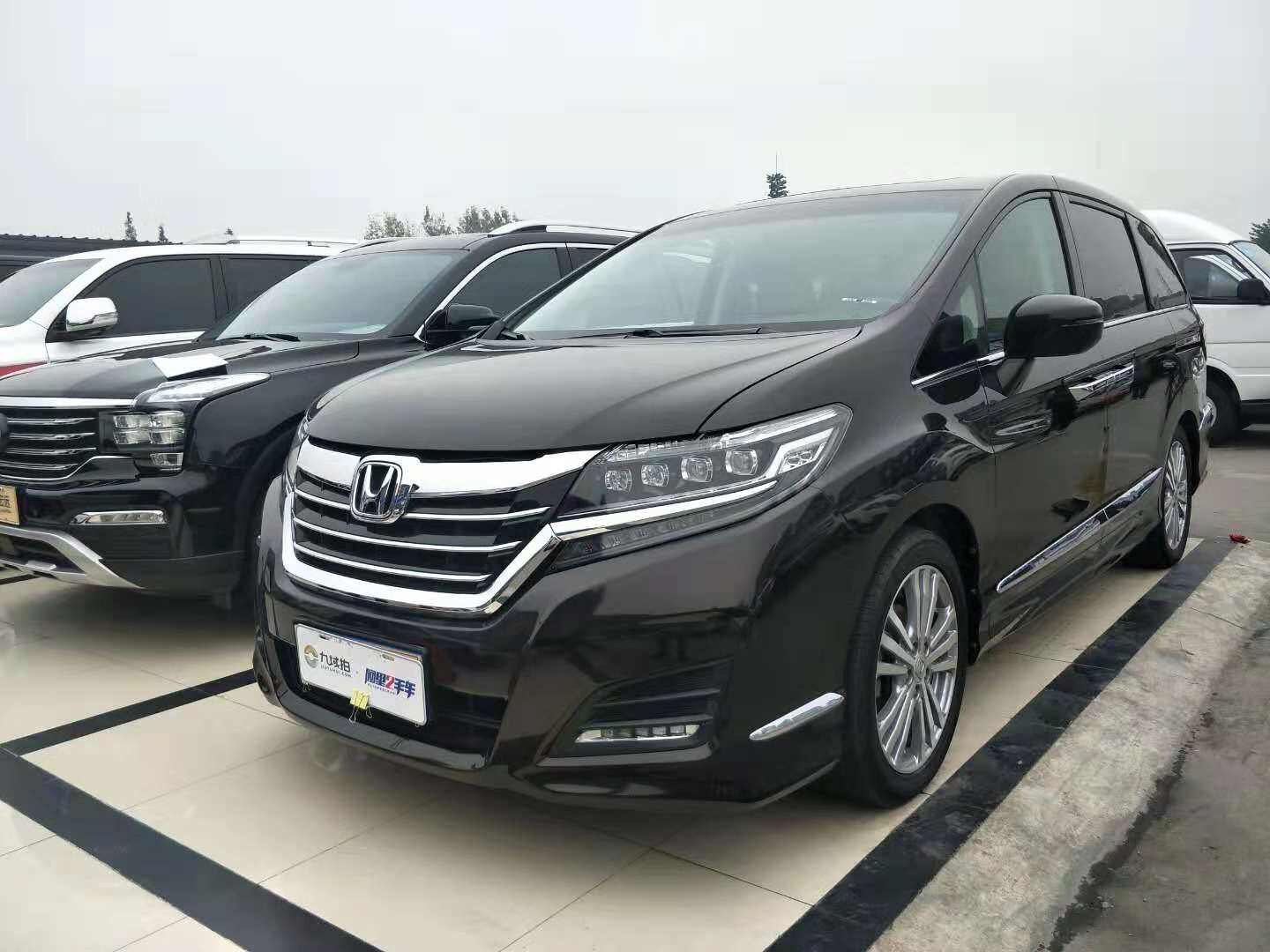 本田2016款 艾力绅 2.4l 豪华版 成都