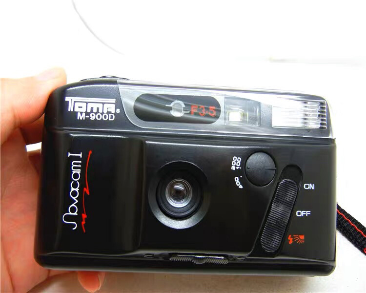闲置TOMA M-900胶片相机，相机使用135胶卷，品相如