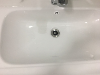 真实使用揭秘,不看后悔,YING鹰卫浴实木浴室柜怎么样。