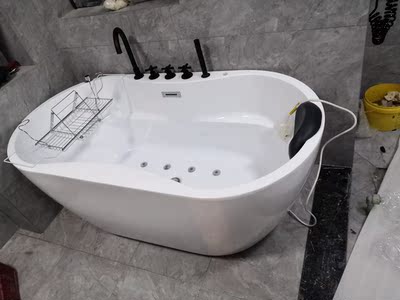 【求助大家】大神说东霸人造石独立浴缸好用吗?没有差评?