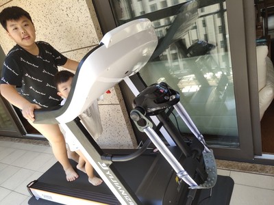 看看很必要啦！锐步跑步机哪个系列好?reebok各个系列区别