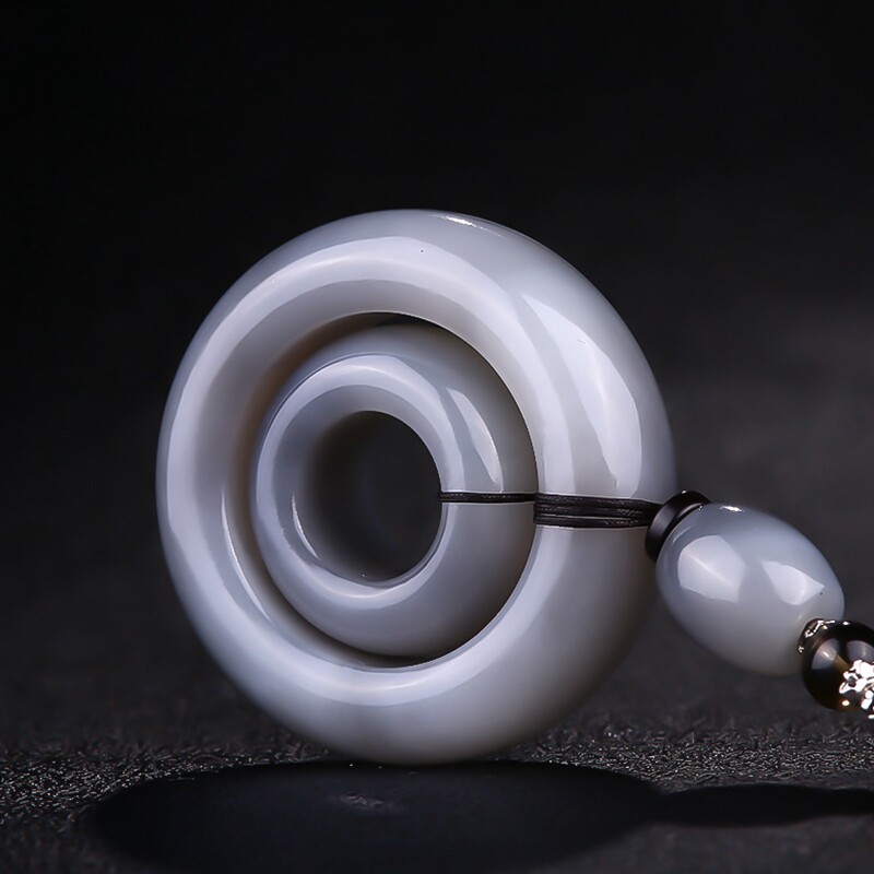 崔照乐工作室【平安环】精品和田玉青花玉平安玉环挂件99.95g