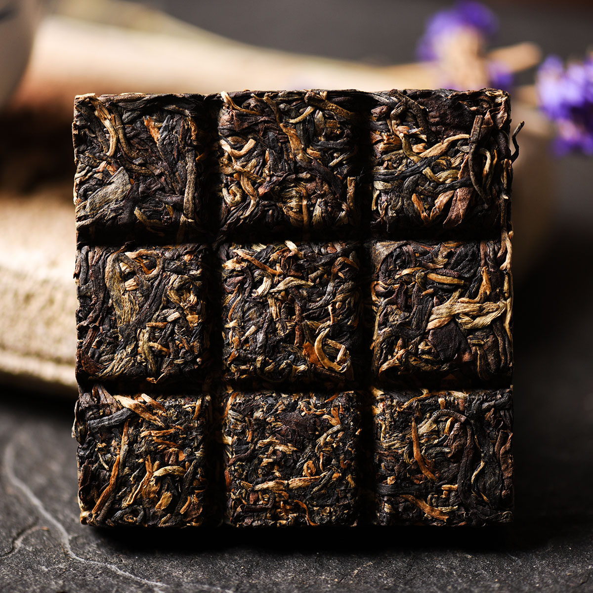 20片 2018年同昌黄记高山晒红小方砖100g 暖冬口粮茶