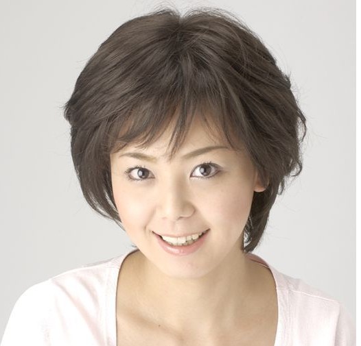 假发女短发中年妈妈