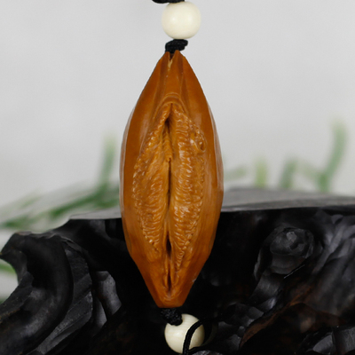 苏工精雕 希希大师雕刻 生命之源吊坠【五人八窗】