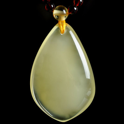 顶级水晶面琥珀项链 11.07克 收藏配戴精品【897】