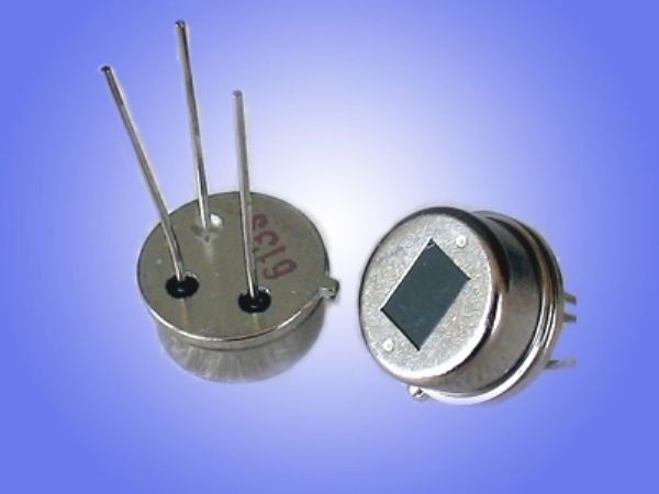 红外热释电传传感器re200bre200200bdip3感应探头传感器