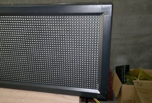 led显示屏 p10单元板 铝合金 边框 广告屏 型材 切割 每米20元