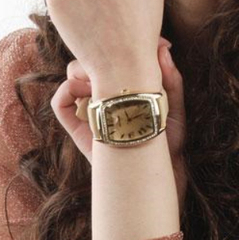 正品Julius/聚利时 知性个性时尚复古女士手表时装表石英表水钻表
