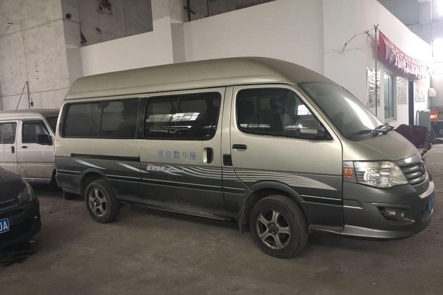 【第一次拍卖】(破)苏b3968u非营运金旅牌9座面包车