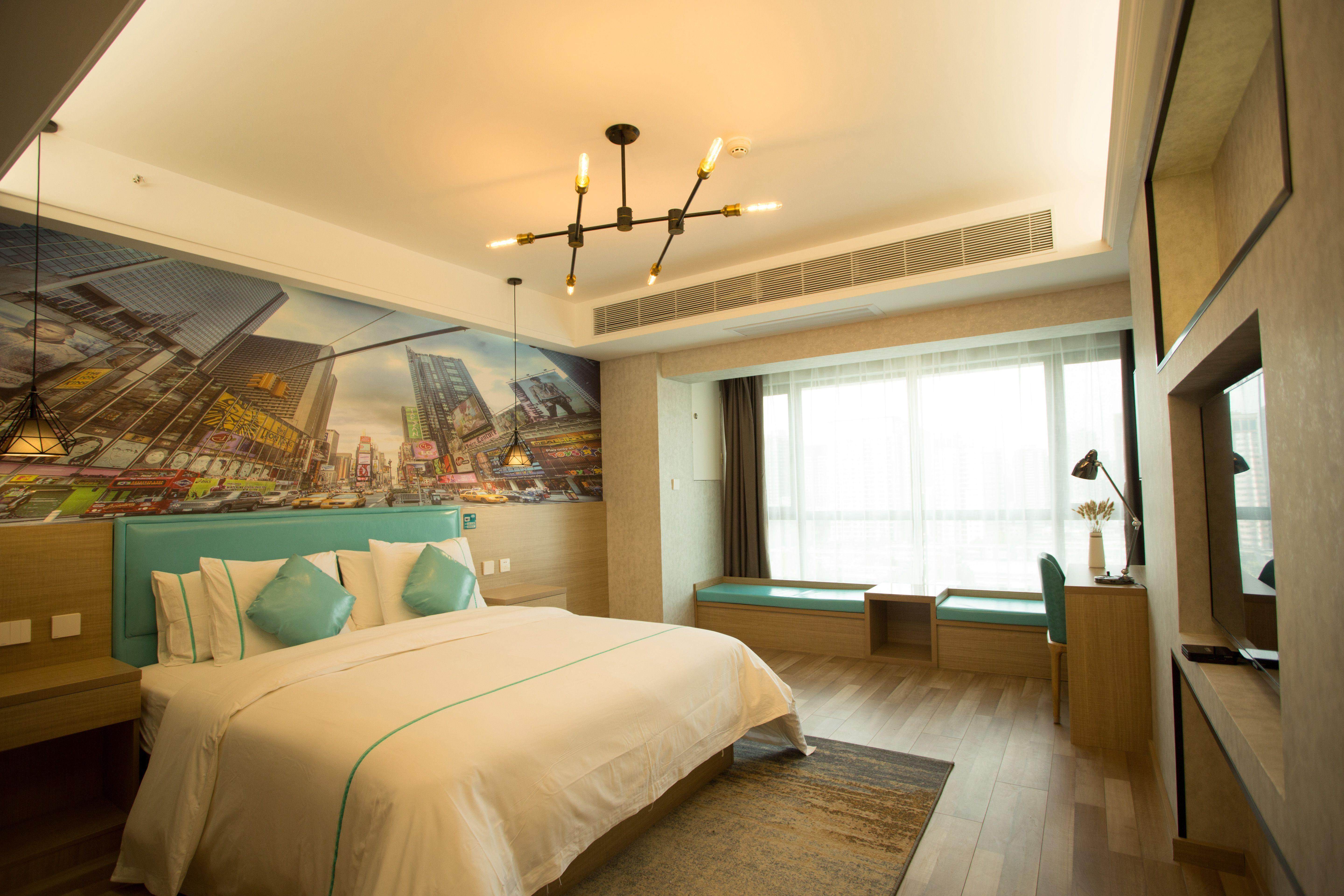 西港酒店(小寨大雁塔店)智享大床房