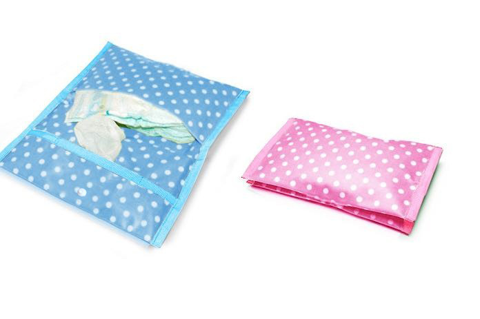 full 35 baby go out Diaper bag Diapers Protection package waterproof Diaper bags Tissue paper bags very convenient Clearancein the Diapers/Care/Feeding/Push lathe , Sleeping bag/Mat/Pillow/Bedding , Diaper Bag/Bedside Bag category - from Buy2taobao.com to provide professional Taobao agent buy service