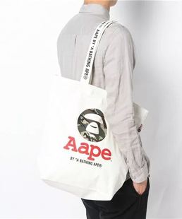 bape mcm價格 2020 Bape雜志附錄ape猿人單肩包 學生書包 購物袋 mcm