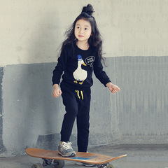 韩国女童套装2016春款纯棉卫衣卡通企鹅两件套幼儿园团体服运动服