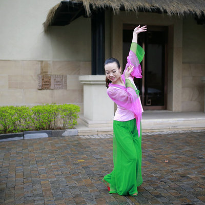 红草莞儿广场舞服装2015年新款 杨艺舞蹈服 格格莲花34502 44502