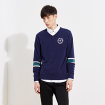 美特斯邦威2015秋装新款男V领刺绣撞条纹长袖毛衫吊牌价169元