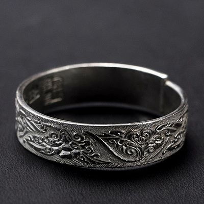 寸发标银镯67.8g 编号:025