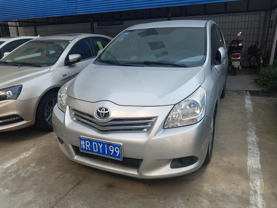 【第一次拍卖】一辆车牌号为豫rdy199丰田牌轿车 不限购不限购