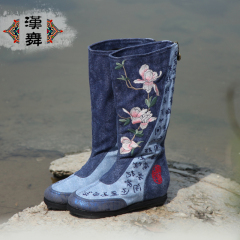 Chinese ethnic dance boots zipper temperament after the round tube cotton biker boots in embroidered cloth boots Magnolia