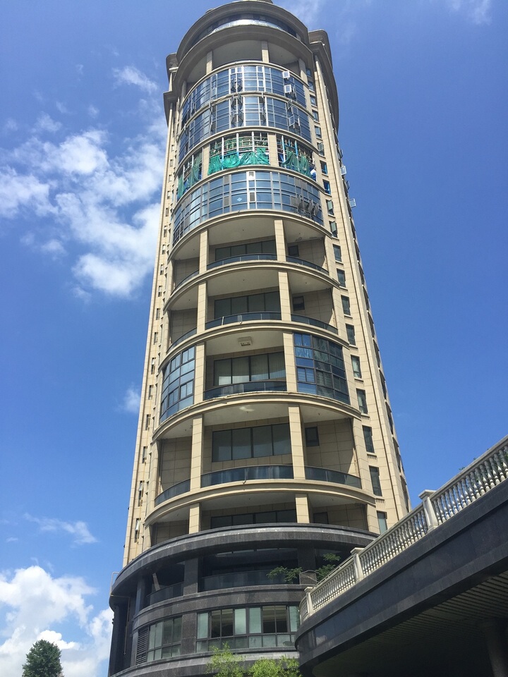 【第一次拍卖】乐清市城南街道千帆东路227号中央公馆商住楼6幢903