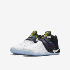 NIKE KYRIE 2 GS 欧文2代独立日美国队女子篮球鞋 826673-164-110