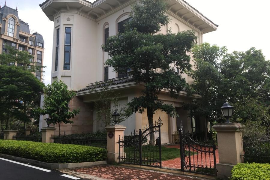 【第一次拍卖】海南省儋州市白马井镇滨海新区恒大金碧天下40栋的房产