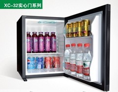 特价正品sofee索菲牌xc-32黑白色茶叶家用型酒店客房带锁小冰箱