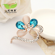 Bagen grass new Opal Korea Crystal high-grade brooch pin brooch Jewelry Accessories shawl scarf buckle deduction