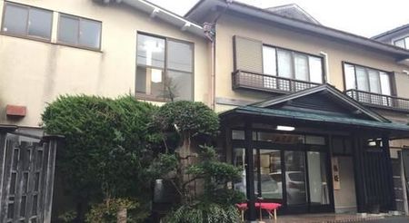 塞内索酒店