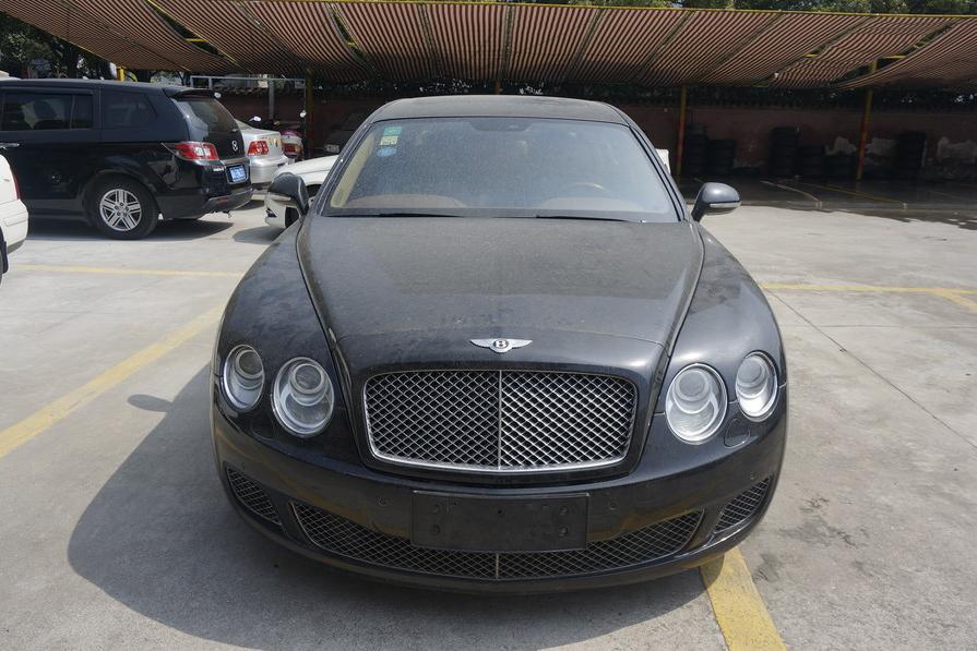 【第一次拍卖】浙j773e7宾利欧陆飞驰牌scbbe53w小型轿车一辆