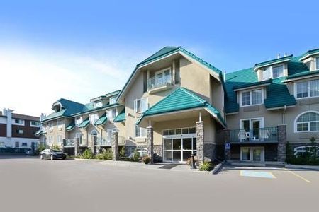贝斯特韦斯特普拉斯波卡泰拉酒店