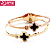 Titanium steel four-leaf clover bracelet girl Korean version 18K rose gold Bangle Bracelet fashion jewelry accessory lovers gifts