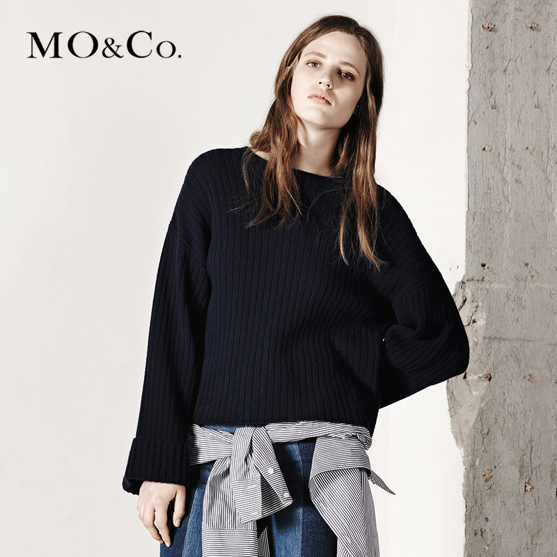 MO&Co.圆领套头落肩喇叭袖纯色百搭羊毛针织衫MA1633SWT25 moco产品展示图1