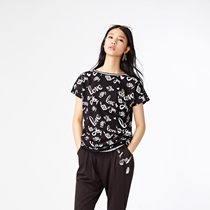 美特斯邦威2015夏新款女满身印花字体潮短袖T恤吊牌价99元