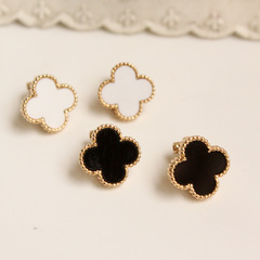 Shanzai fine Korean ladies in black and white clover 925 fungus nails without pierced earrings ear clip earrings