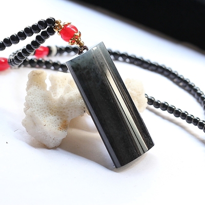 形正完美大件厚装老坑乌鸡种翡翠吊坠~无字平安柱