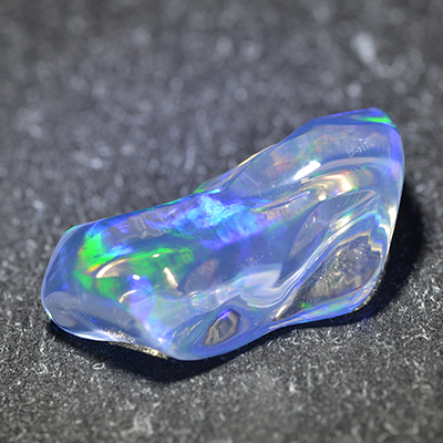 12c00501 墨西哥随形强变彩玻璃体欧泊