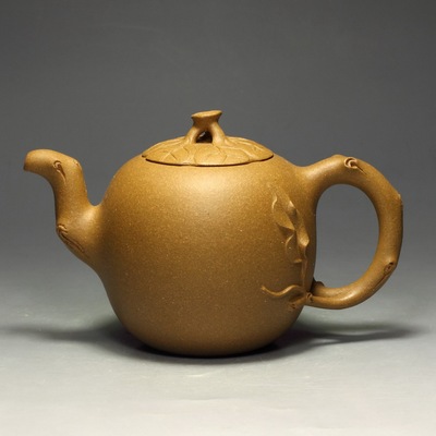 中央台播出年度紫砂人物 国家级高工沈锡芬【木瓜】老段泥