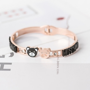 网红简约小熊钛钢手镯女轻奢小众高级感玫瑰金手环精致学生手饰品
