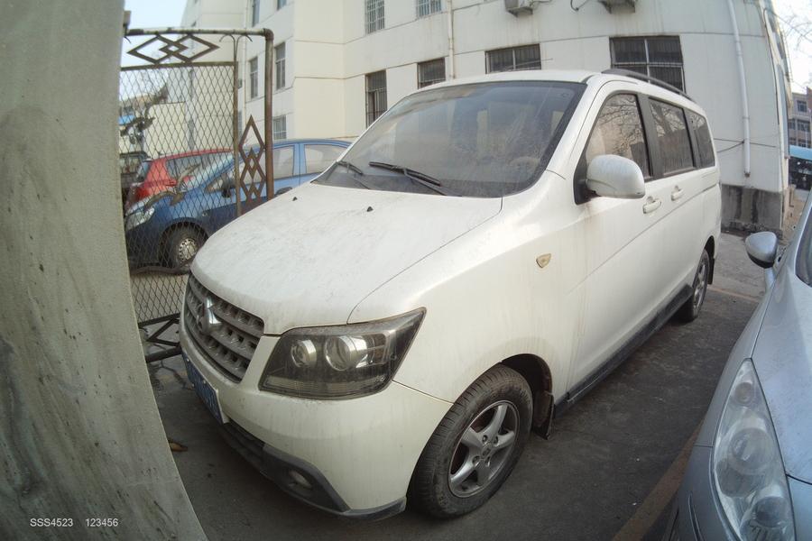 【第一次拍卖】鲁yfm096号长安牌sc6449c小型普通客车一辆