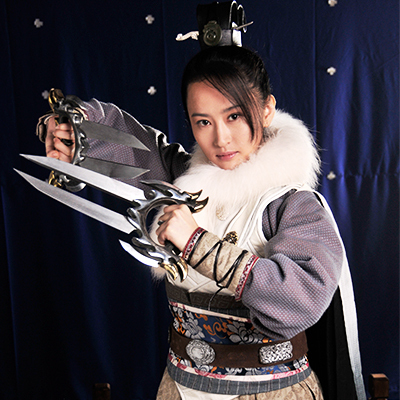 秦紫烟(杨 蕊饰)兵器一副