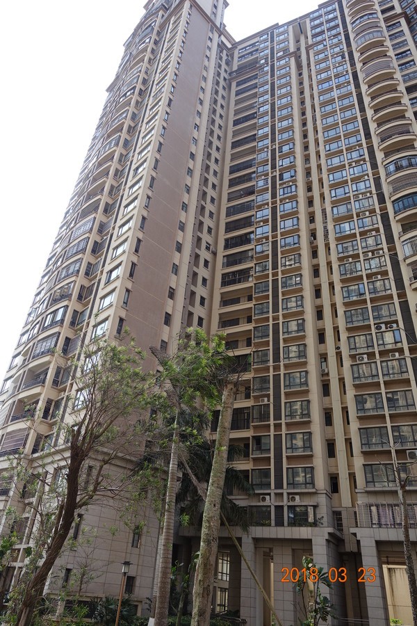 海口市美兰区美祥横路2号和风江岸小区8号楼28层2单元2-2802房产